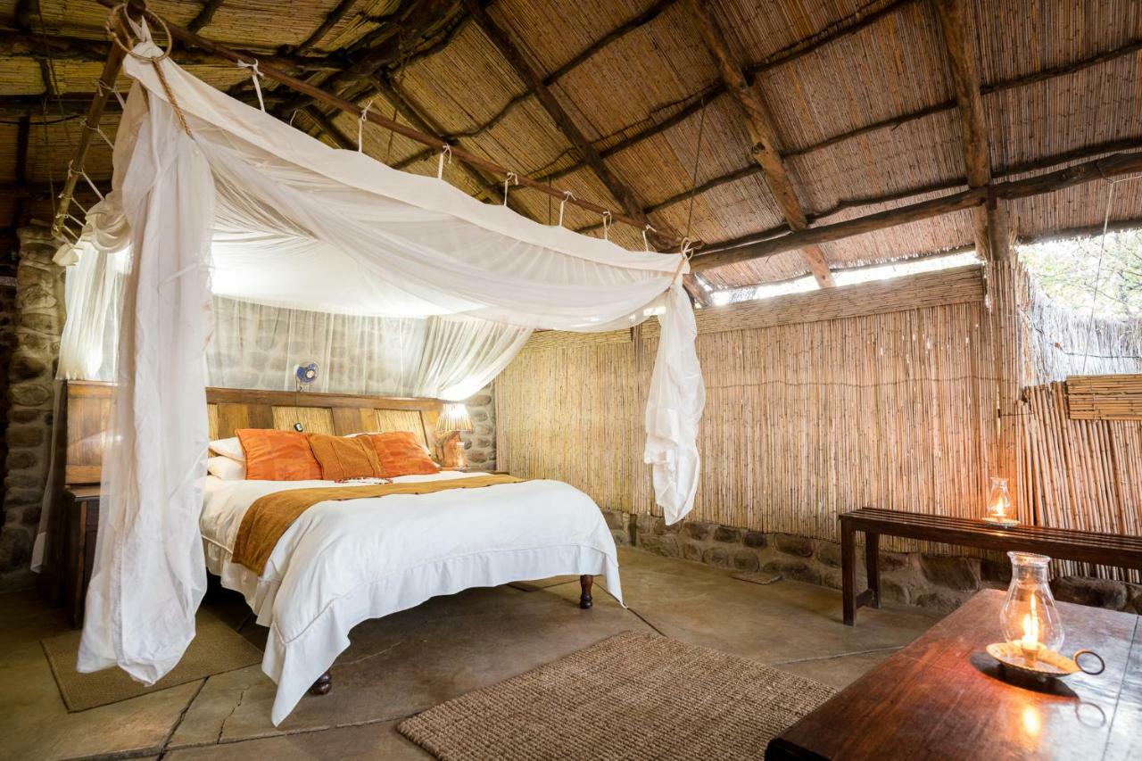Taita Falcon Lodge Mukuni Ngoại thất bức ảnh