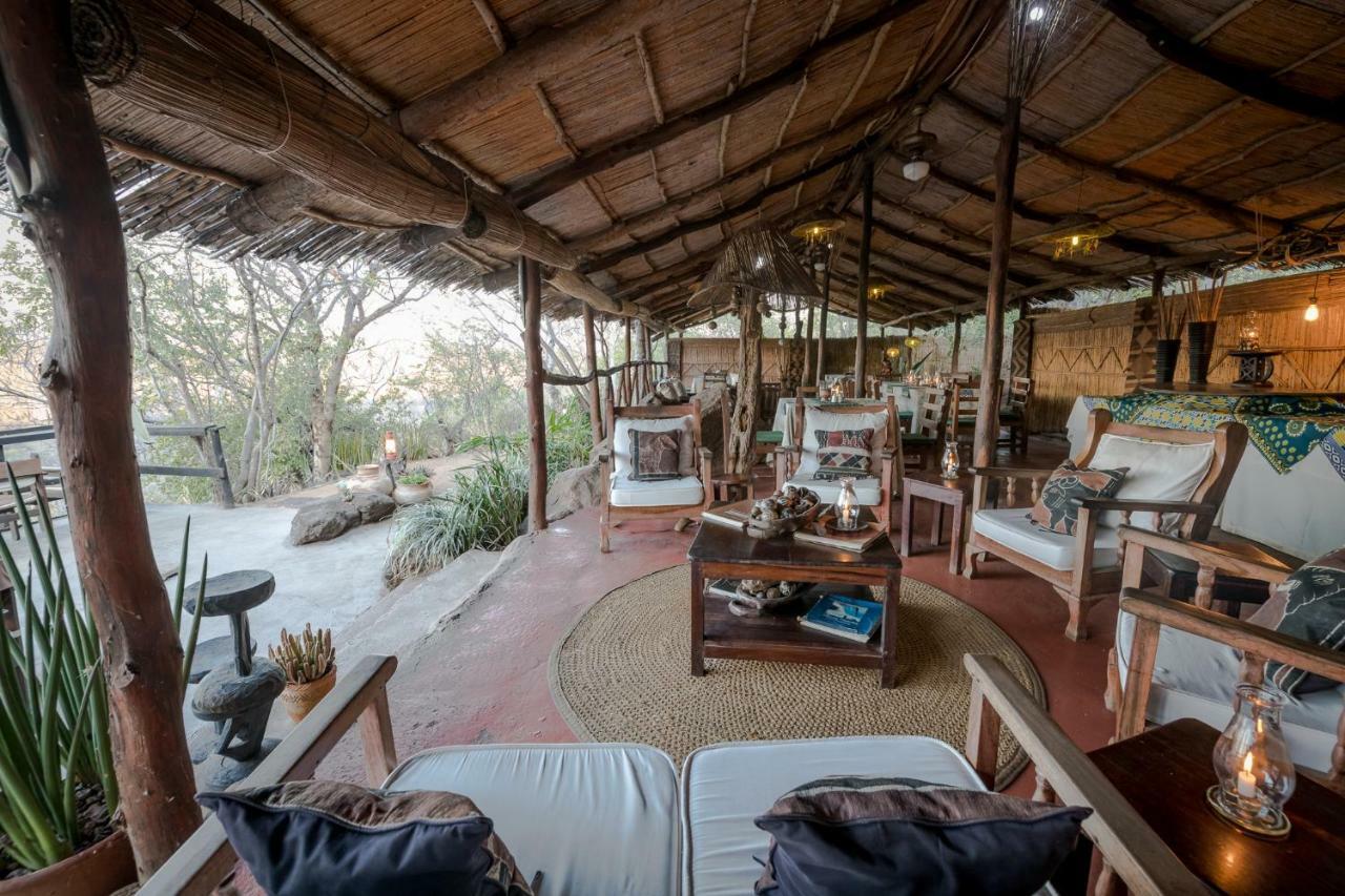Taita Falcon Lodge Mukuni Ngoại thất bức ảnh